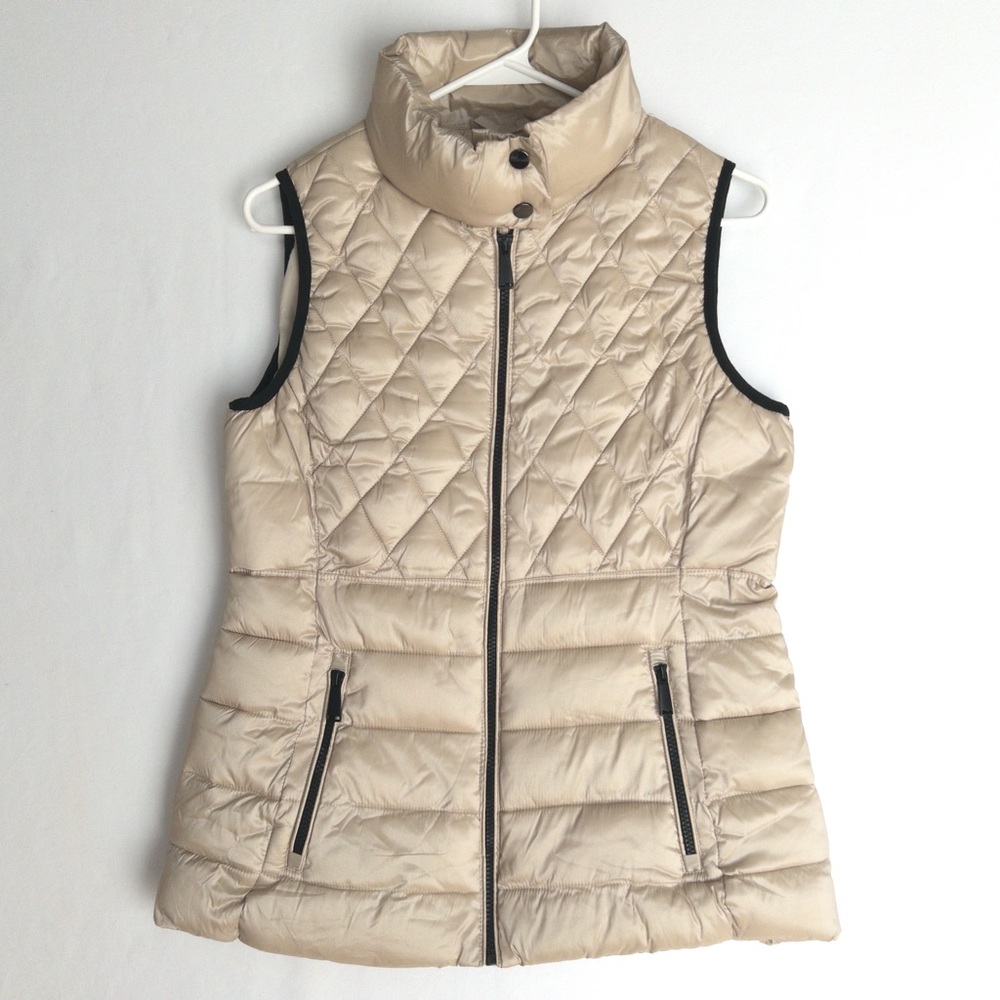NWT Philosophy Puffer Vest Mock Funnel Collar Light Khaki Womens Size M MSRP $68
